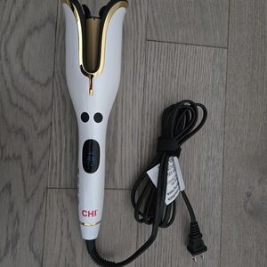 CHI Elegant White and Gold Hair Curler